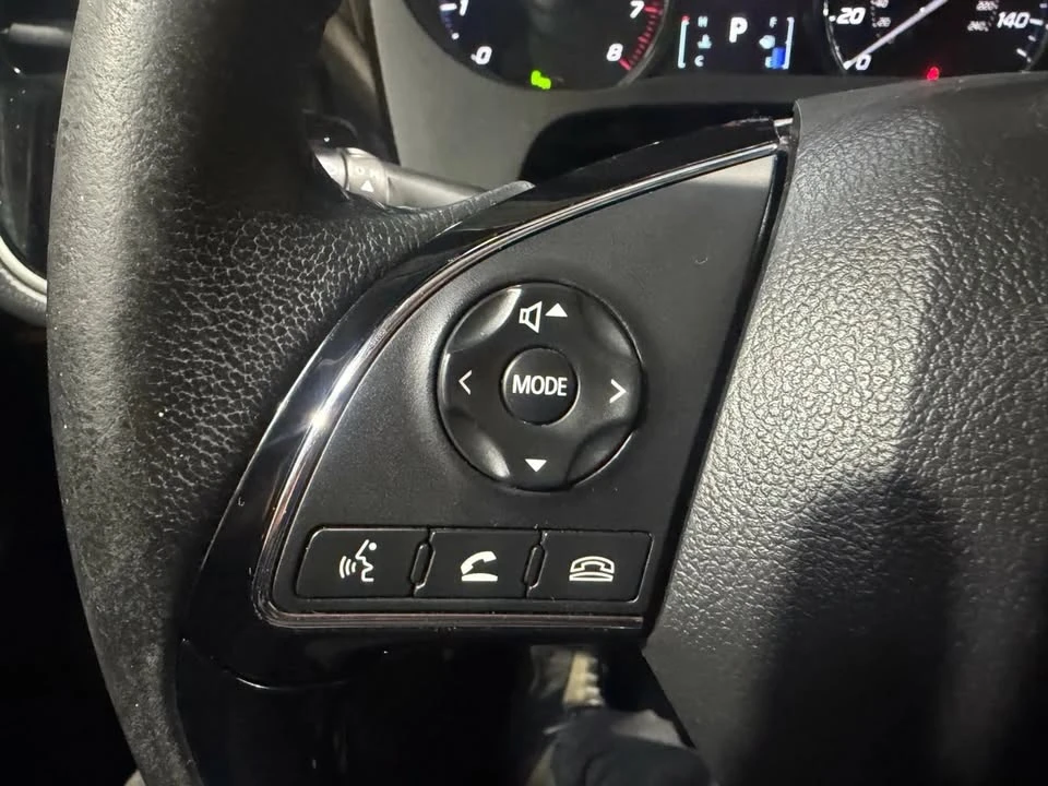 2020 Mitsubishi Outlander - Image 13 of 20