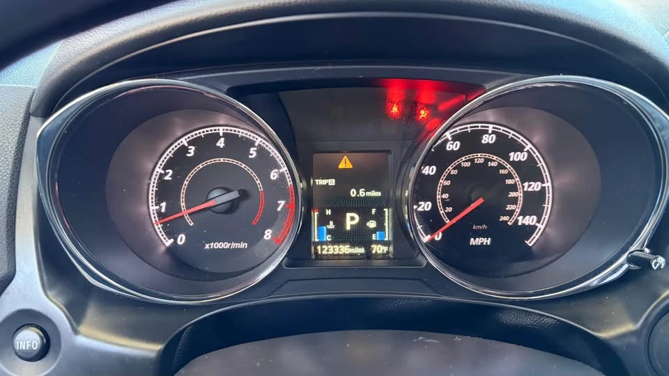 2020 Mitsubishi Outlander - Image 13 of 15