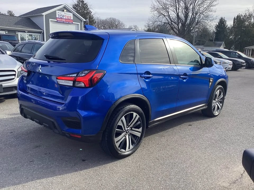 2020 Mitsubishi Outlander - Image 3 of 9