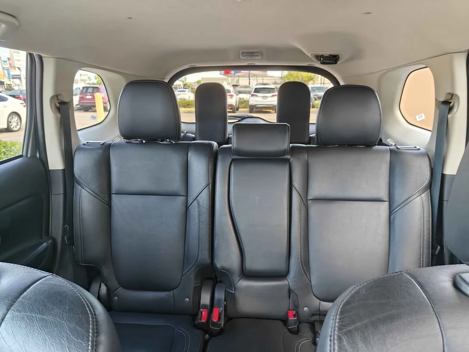 2020 Mitsubishi Outlander - Image 16 of 20