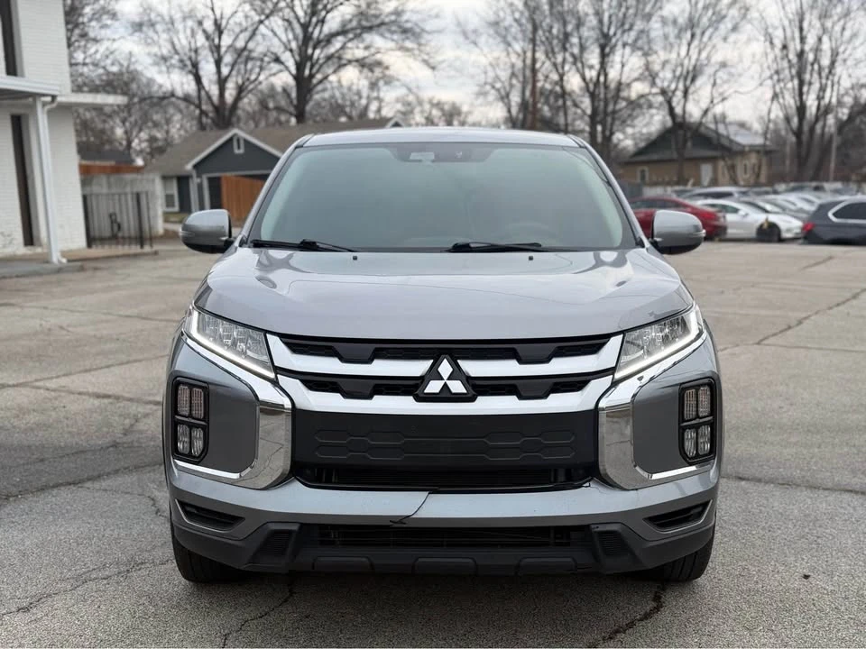 2020 Mitsubishi Outlander Sport - Image 2 of 9
