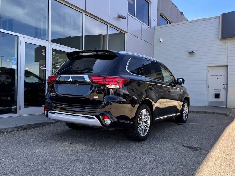 2020 Mitsubishi Outlander - Image 7 of 20
