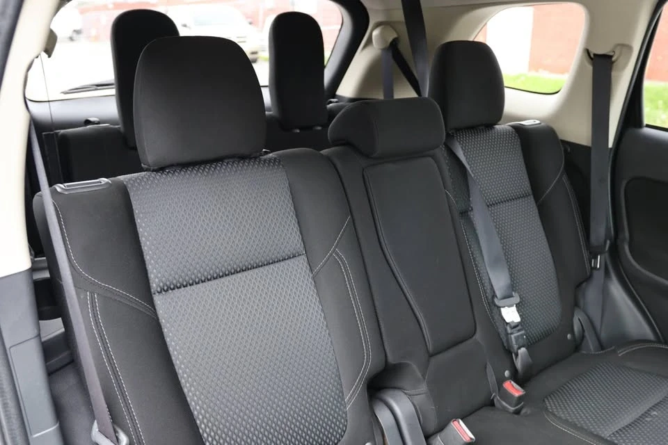 2020 Mitsubishi Outlander - Image 19 of 20