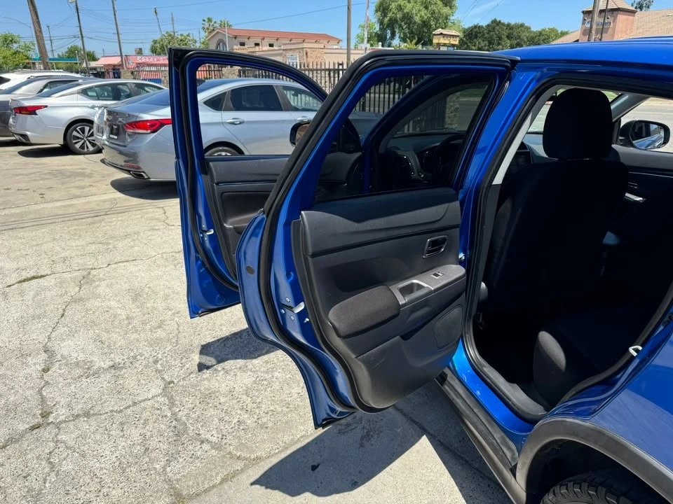 2020 Mitsubishi Outlander - Image 12 of 19