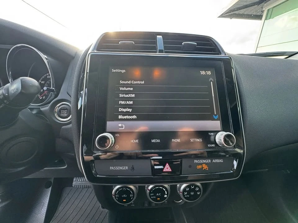 2020 Mitsubishi Outlander - Image 14 of 20