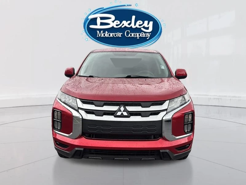 2020 Mitsubishi Outlander - Image 2 of 19