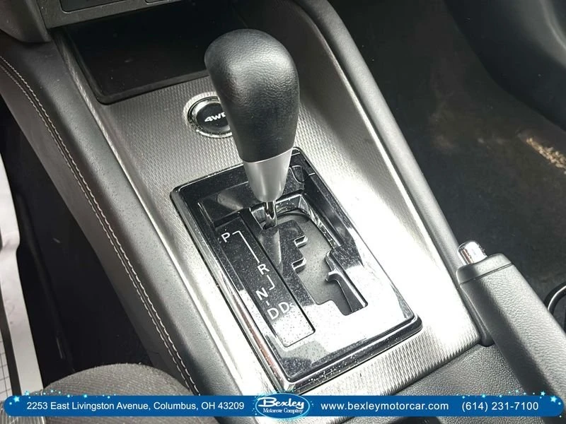 2020 Mitsubishi Outlander - Image 17 of 19