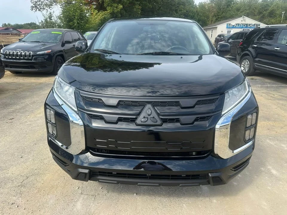 2020 Mitsubishi Outlander - Image 6 of 12