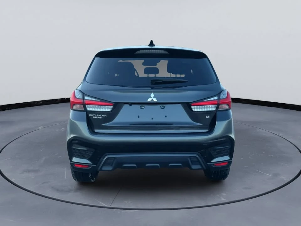 2020 Mitsubishi Outlander - Image 7 of 10