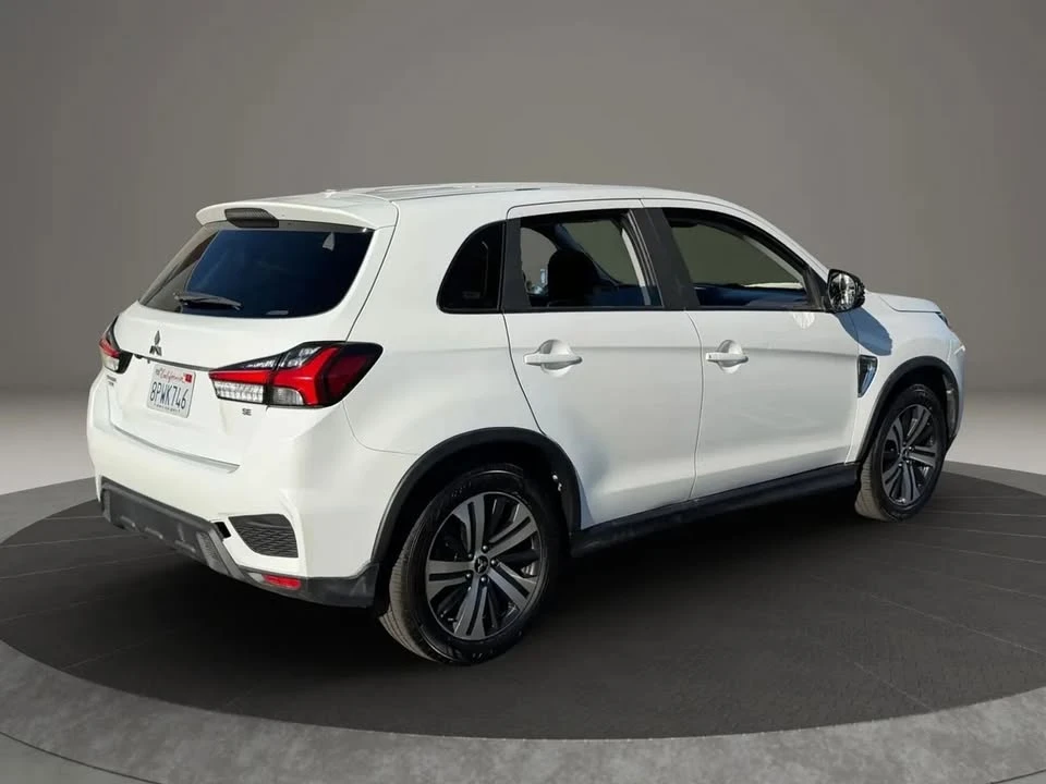 2020 Mitsubishi Outlander - Image 3 of 14