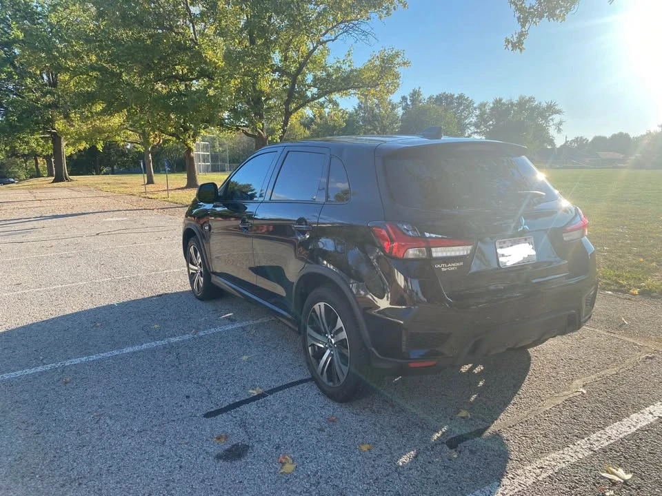 2020 Mitsubishi Outlander Sport - Image 4 of 9
