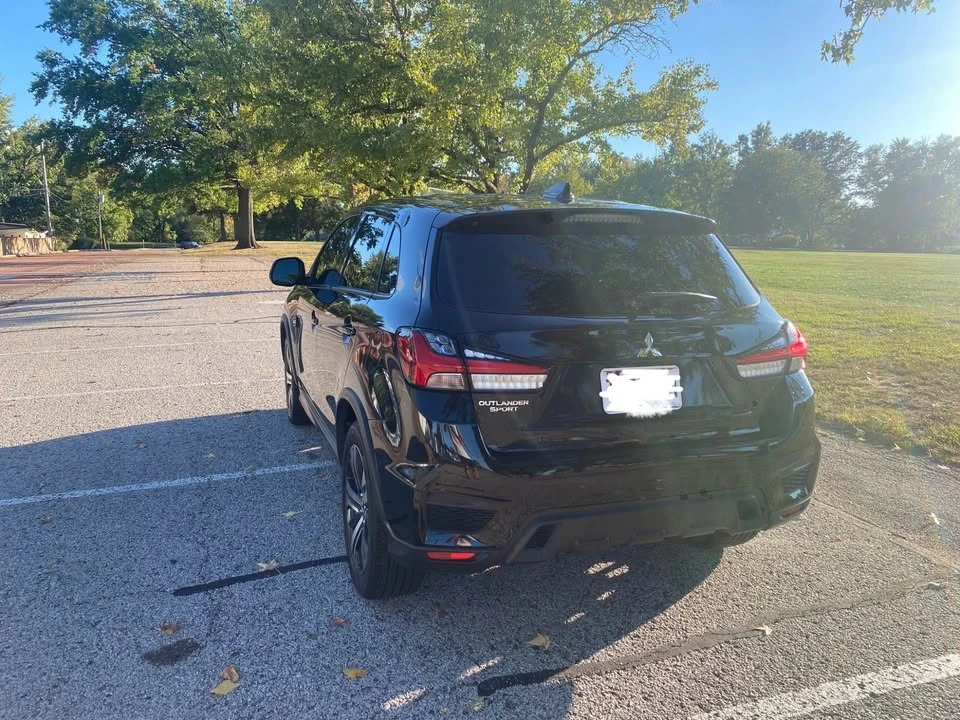 2020 Mitsubishi Outlander Sport - Image 3 of 9