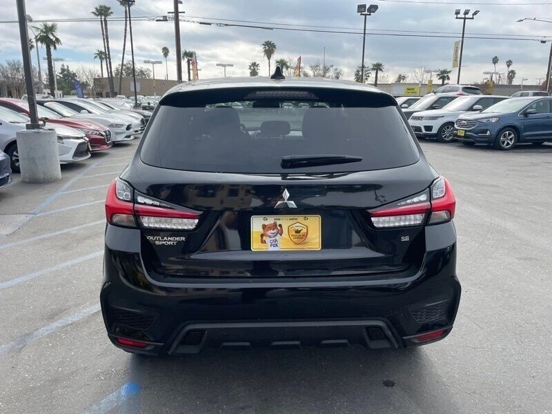2020 Mitsubishi Outlander - Image 9 of 20