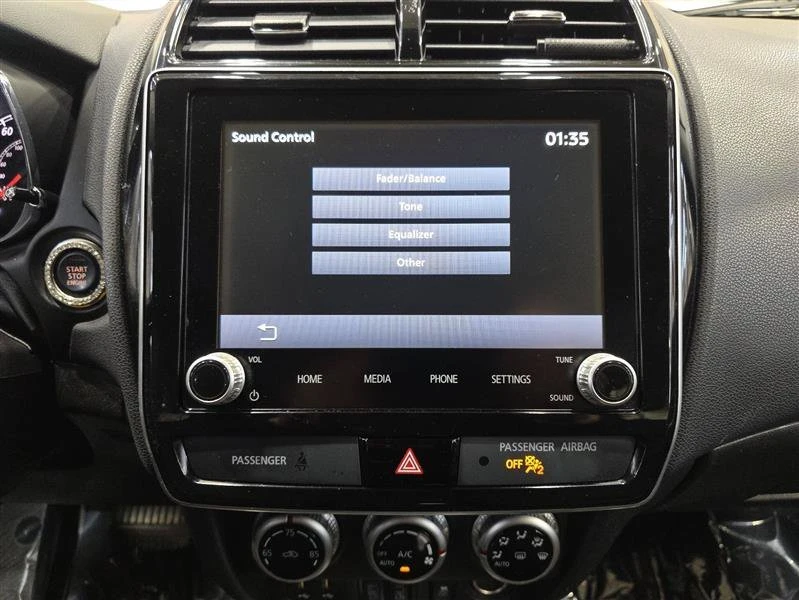 2020 Mitsubishi Outlander - Image 13 of 14