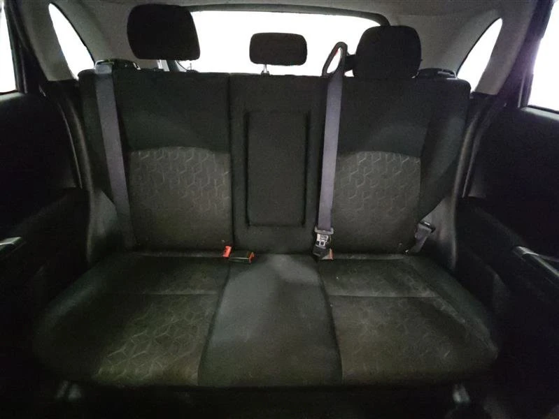 2020 Mitsubishi Outlander - Image 9 of 14