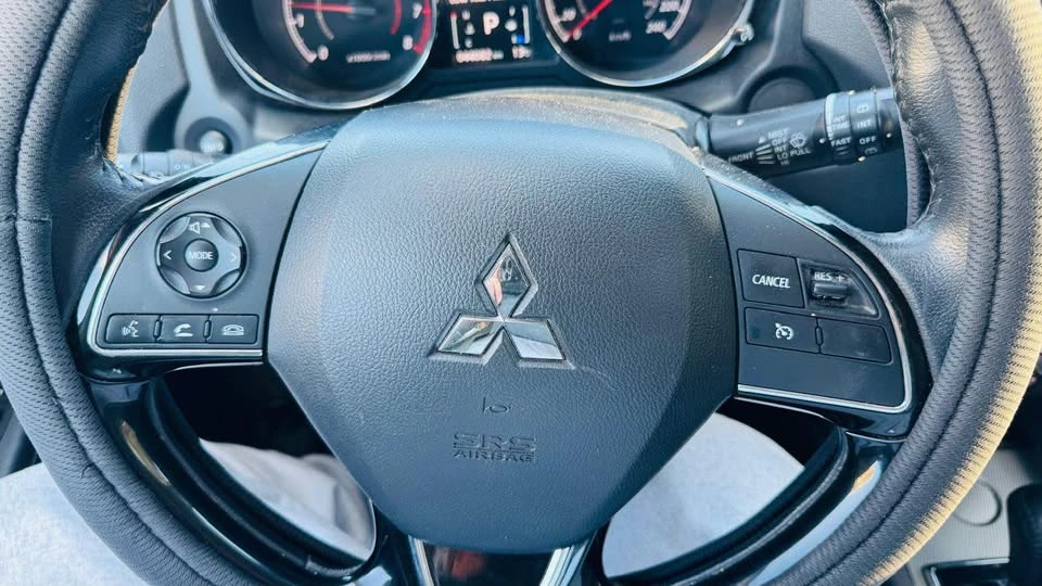 2020 Mitsubishi RVR - Image 14 of 15