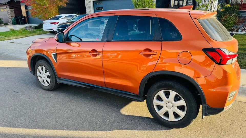 2020 Mitsubishi RVR - Image 4 of 15