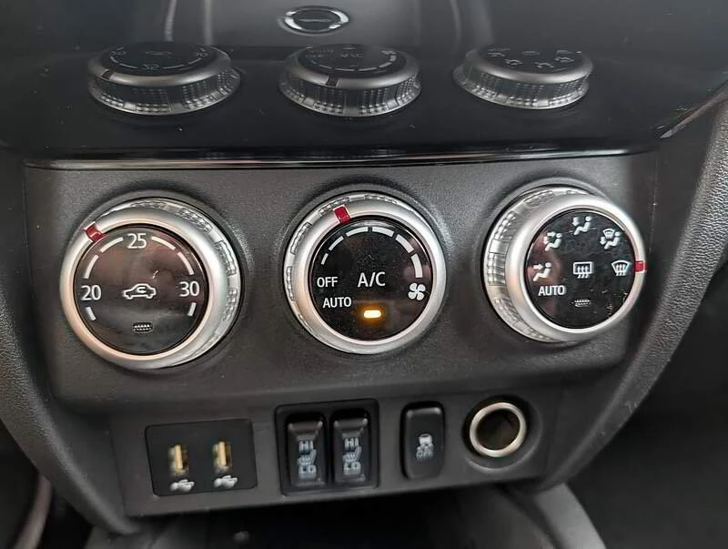 2020 Mitsubishi RVR - Image 10 of 11