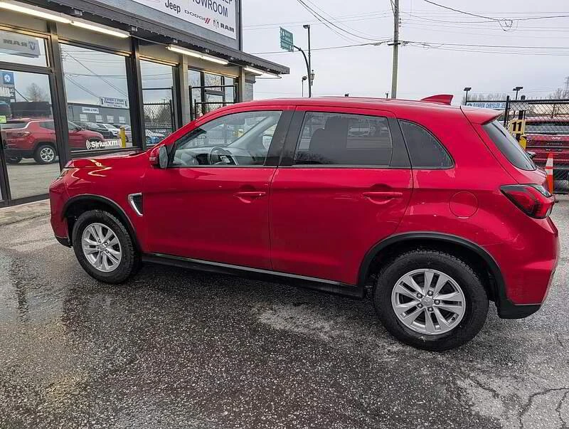 2020 Mitsubishi RVR - Image 2 of 11