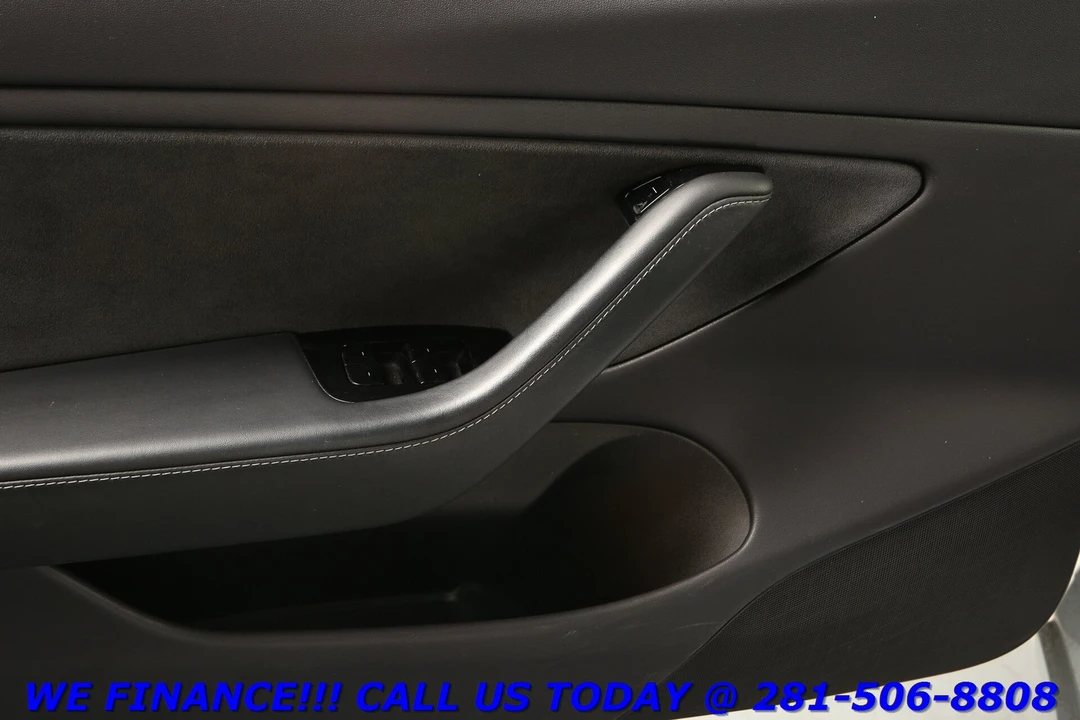 2020 Tesla Model 3 - Image 9 of 21