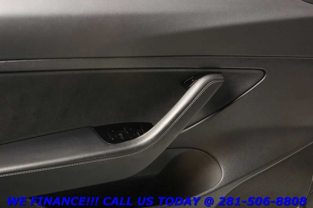 2020 Tesla Model 3 - Image 9 of 21