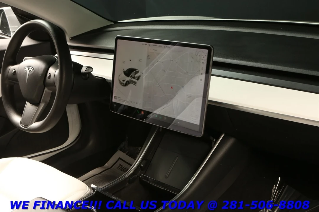 2020 Tesla Model 3 - Image 18 of 21