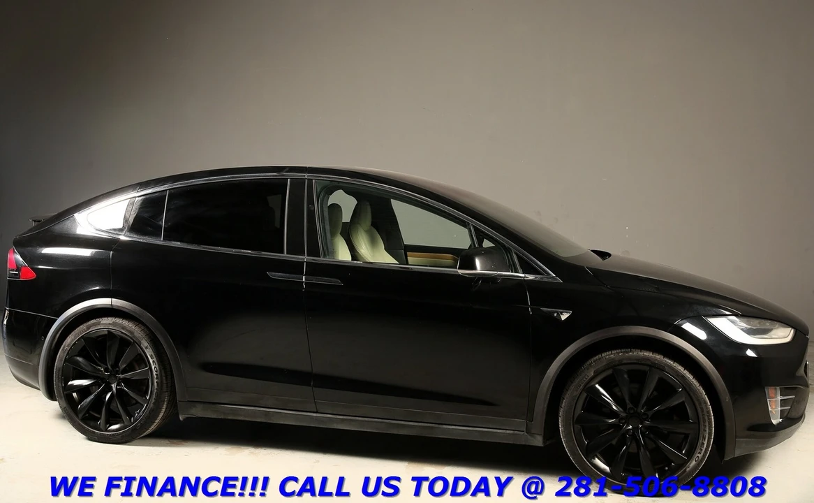 2020 Tesla Model X - Image 6 of 21