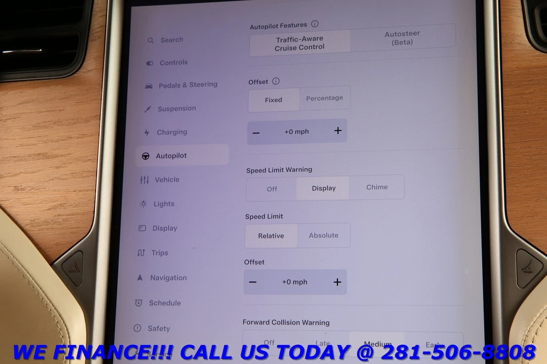 2020 Tesla Model X - Image 16 of 21