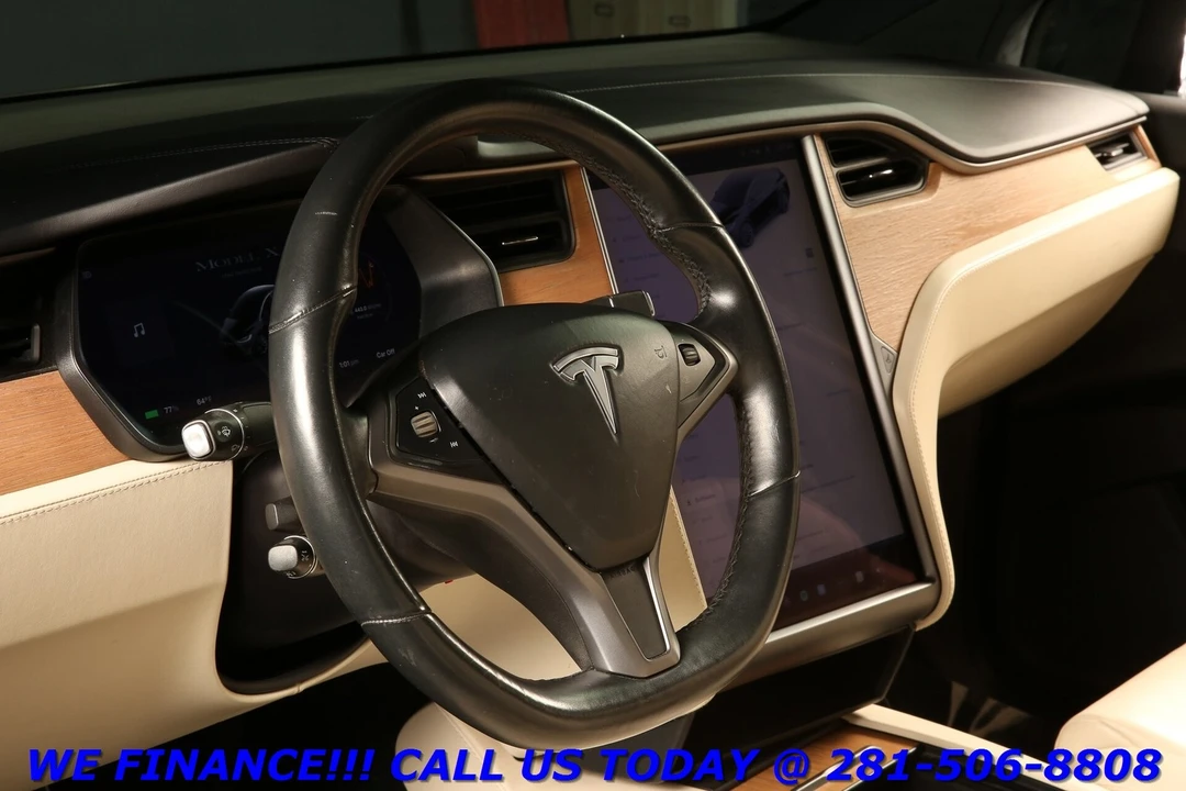 2020 Tesla Model X - Image 9 of 21