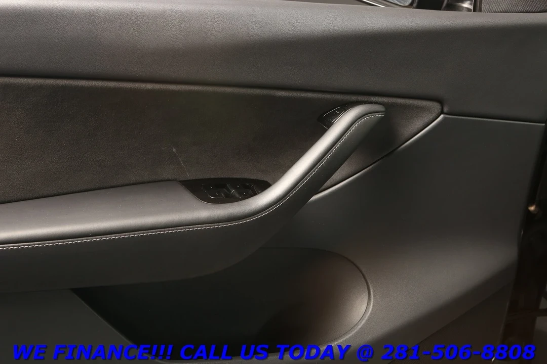 2020 Tesla Model Y - Image 10 of 21