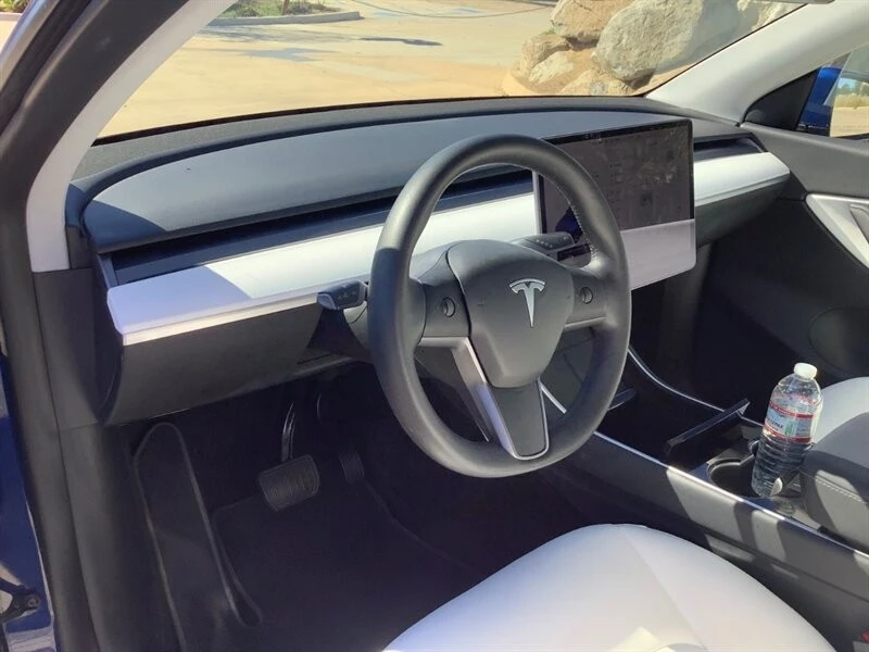 2020 Tesla Model Y - Image 21 of 21