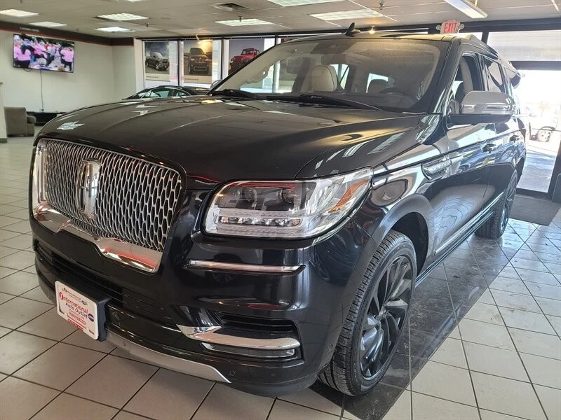 2020 Lincoln Navigator 4th Gen - Image 2 of 4