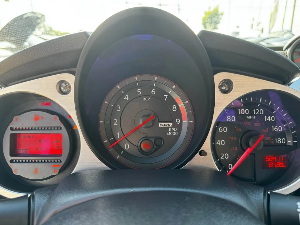 2020 Nissan 370Z 6th Gen - Image 9 of 18
