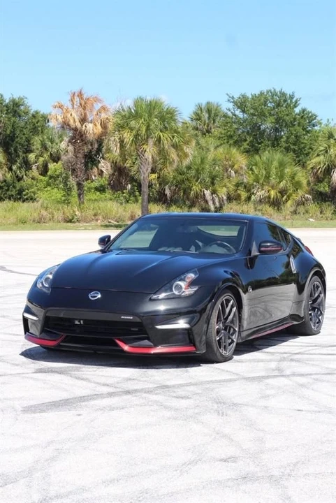 2020 Nissan 370Z 6th Gen - Image 9 of 17