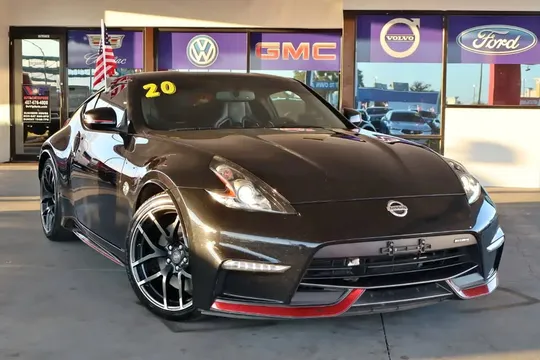 2020 Nissan 370Z Coupe NISMO