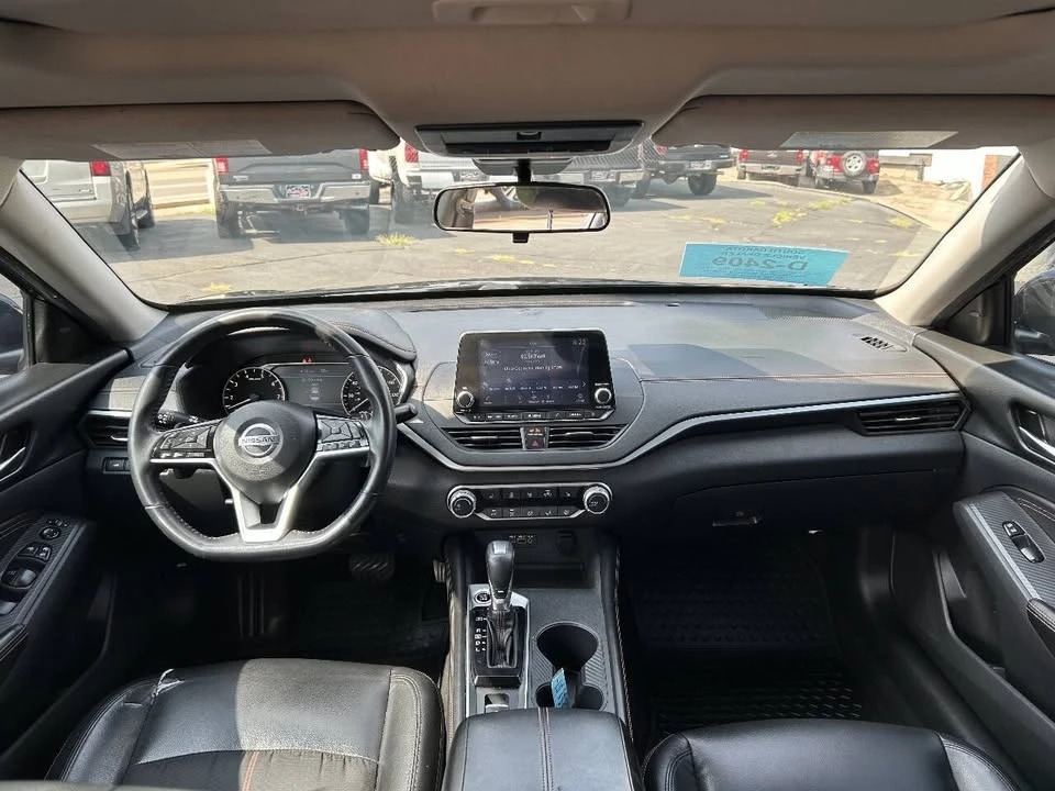 2020 Nissan Altima 6th Gen - Image 16 of 17