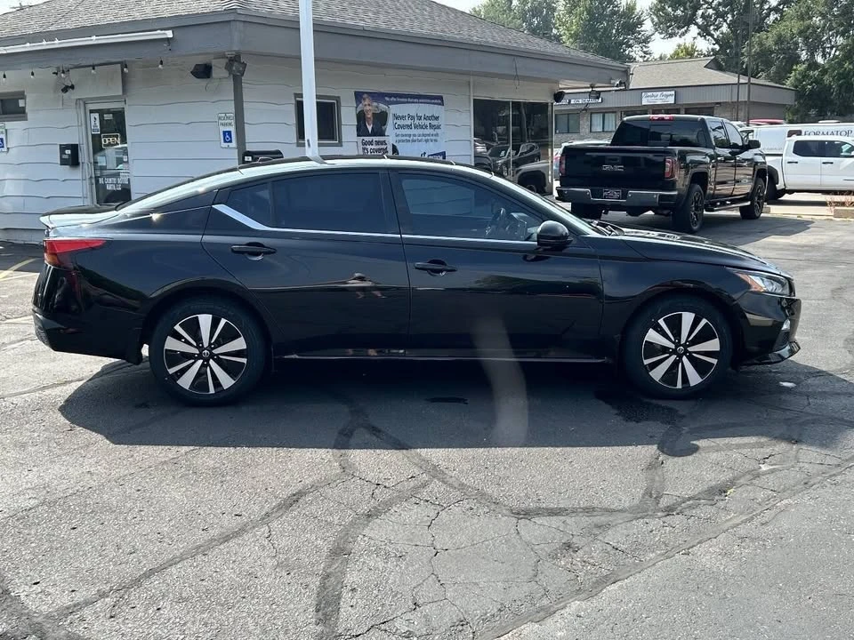 2020 Nissan Altima 6th Gen - Image 4 of 17