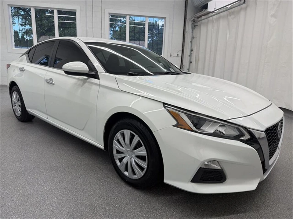 2020 Nissan Altima 6th Gen - Image 3 of 16