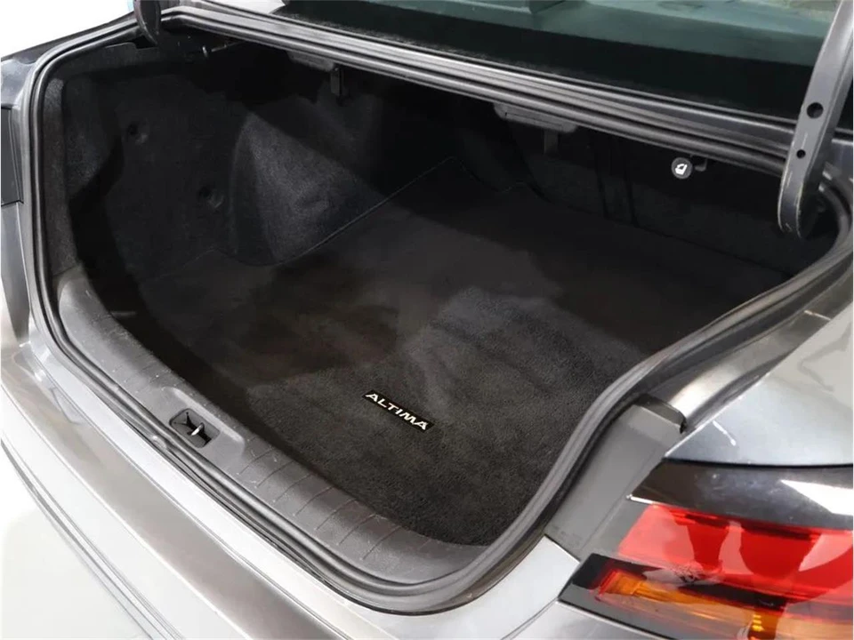 2020 Nissan Altima 6th Gen - Image 31 of 31