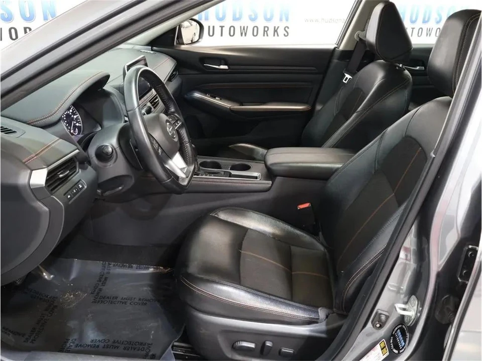 2020 Nissan Altima 6th Gen - Image 14 of 31