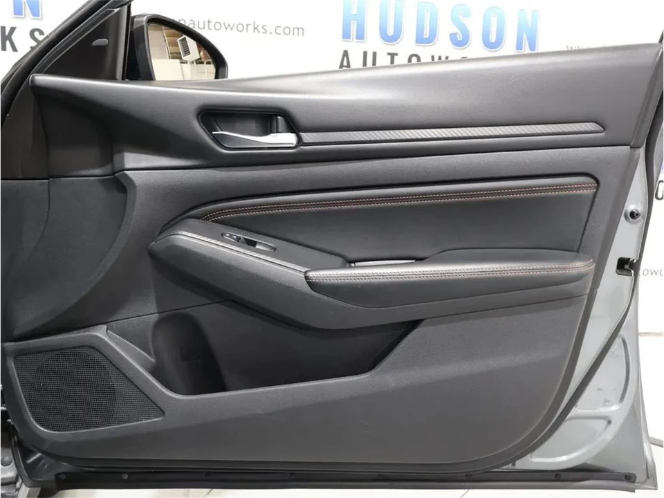 2020 Nissan Altima 6th Gen - Image 30 of 31
