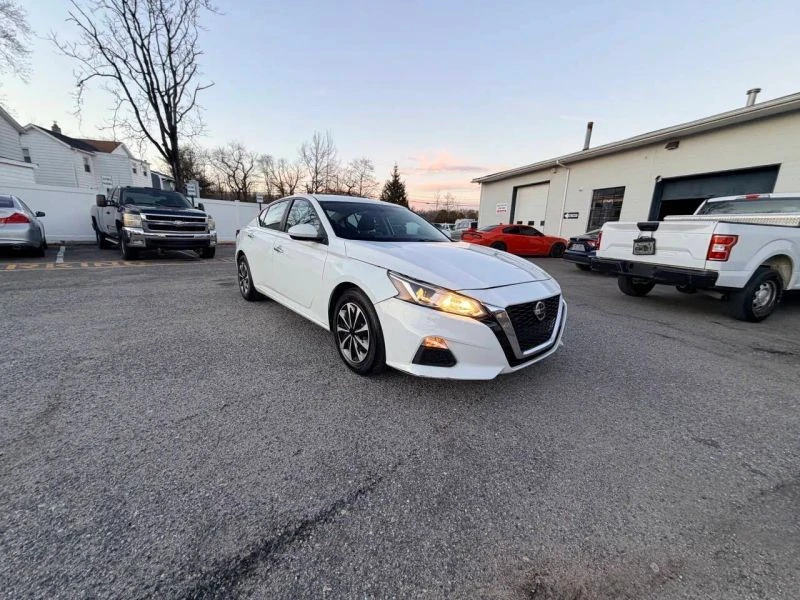 2020 Nissan Altima 6th Gen - Image 5 of 12
