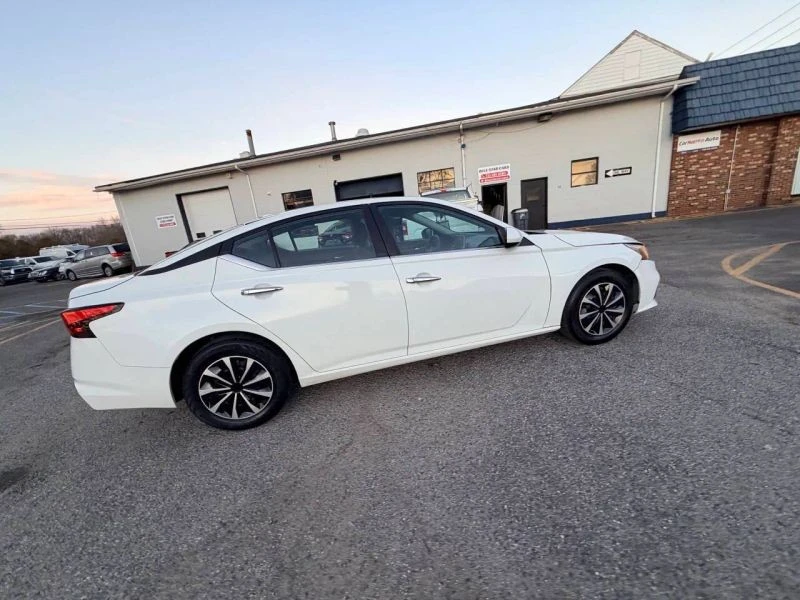 2020 Nissan Altima 6th Gen - Image 9 of 12
