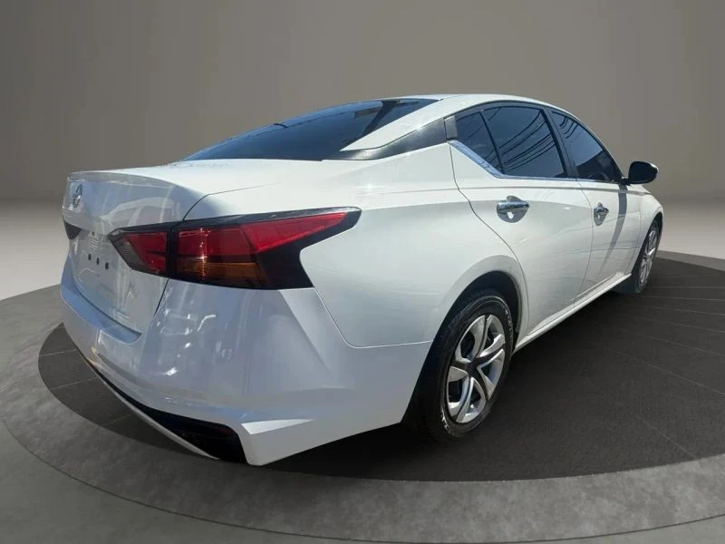 2020 Nissan Altima 6th Gen - Image 5 of 12