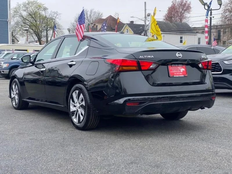 2020 Nissan Altima 6th Gen - Image 4 of 12
