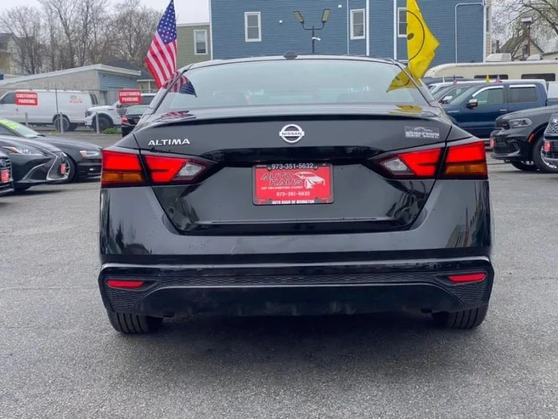 2020 Nissan Altima 6th Gen - Image 5 of 12