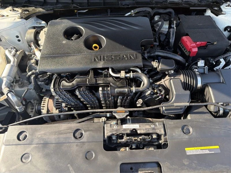 2020 Nissan Altima 6th Gen - Image 11 of 12