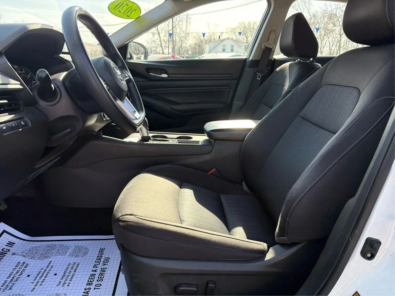 2020 Nissan Altima 6th Gen - Image 9 of 12