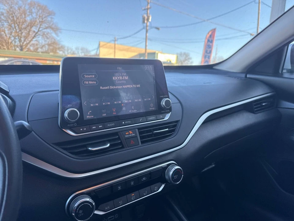 2020 Nissan Altima 6th Gen - Image 14 of 21