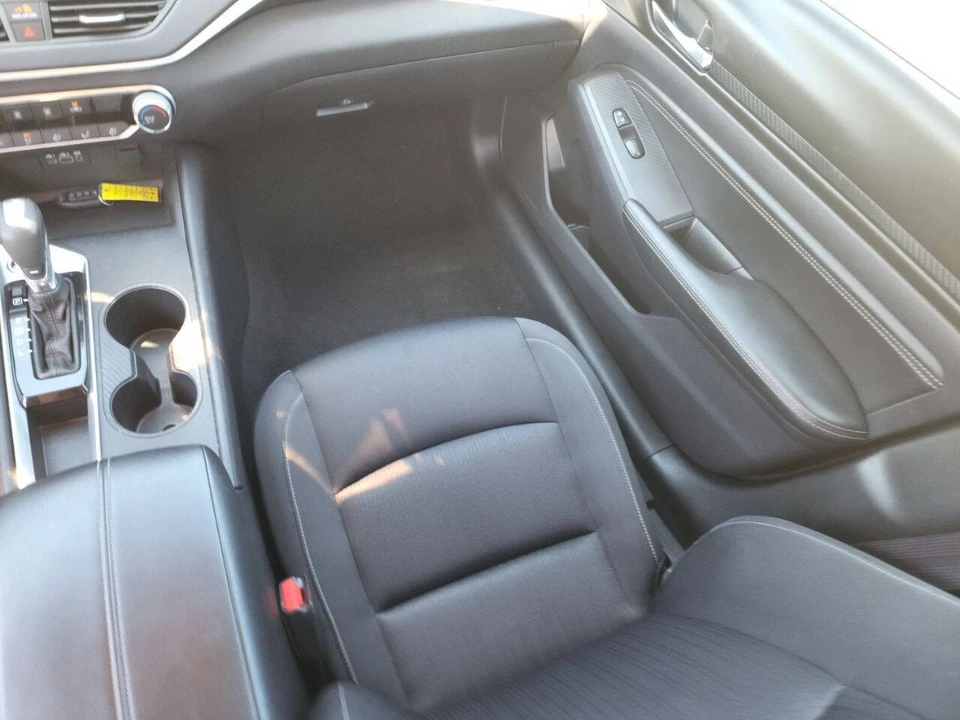 2020 Nissan Altima 6th Gen - Image 18 of 21